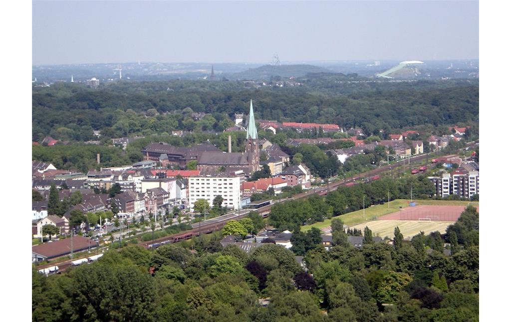 Blick vom Gasometer Oberhausen in Richtung Nordosten nach Osterfeld / Sterkrade (2009).