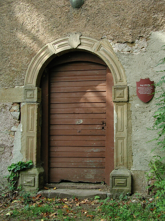 Eingang zur Burg Gollenfels bei Dörrebach (2001)