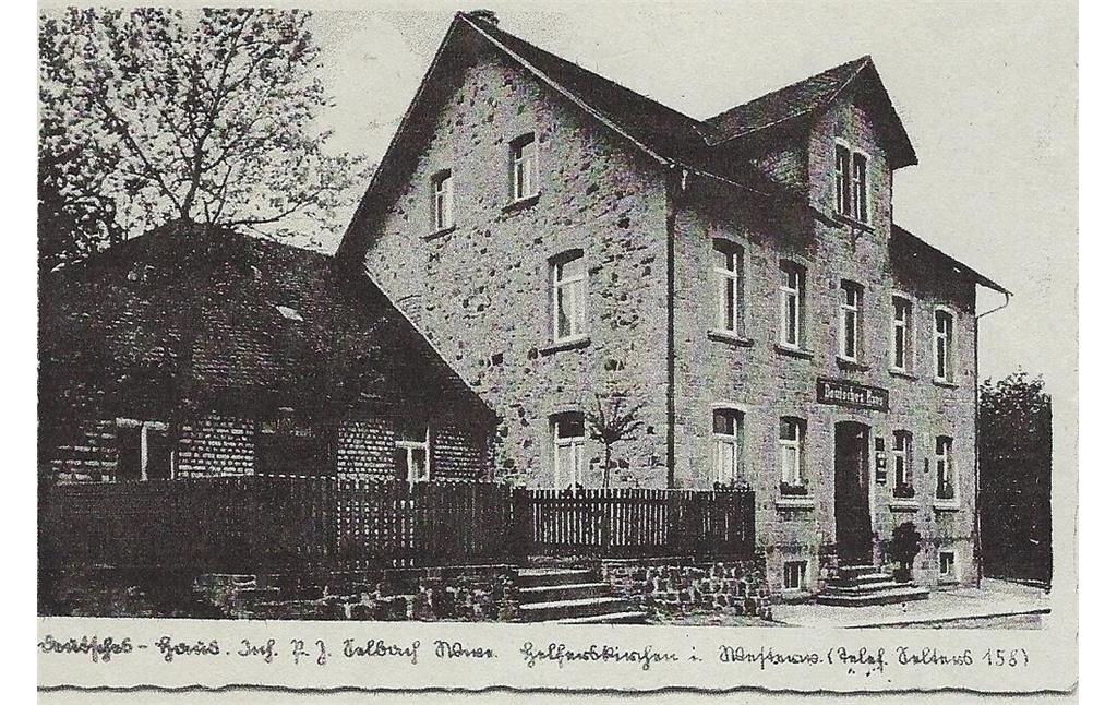 Die Gaststätte "Deutsches Haus" in Helferskirchen kurz nach der Erbauung (um 1900)