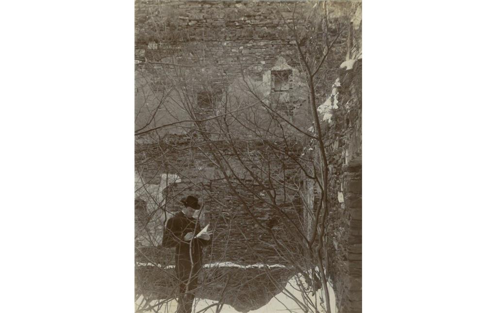 Palas der Treiser Wildburg Innenansicht des nördlichen Giebels (1901)