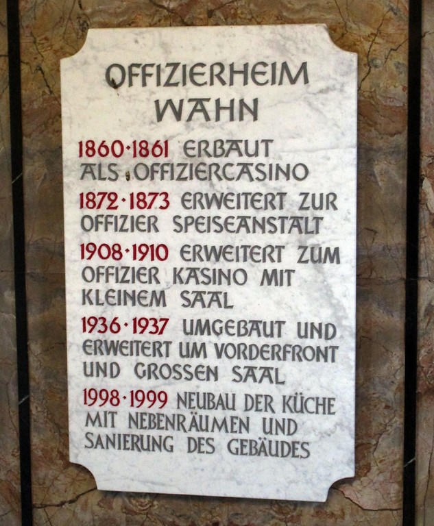 Informationtafel am Offizierheim des Schießplatzes Wahn, heutige Straße Am Casino in der Luftwaffenkaserne Wahn in Köln-Wahnheide (2019).