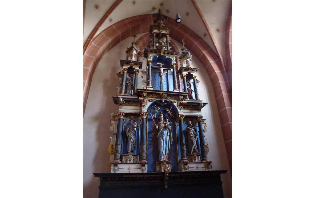 Der ehemalige Altaraufsatz des Goldaltars in der Liebfrauenkirche in Oberwesel (2016).