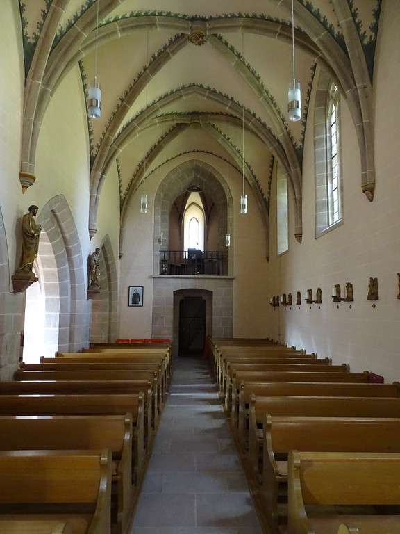 Innenraum der Kirche Mariä Himmelfahrt in Labach (2018)