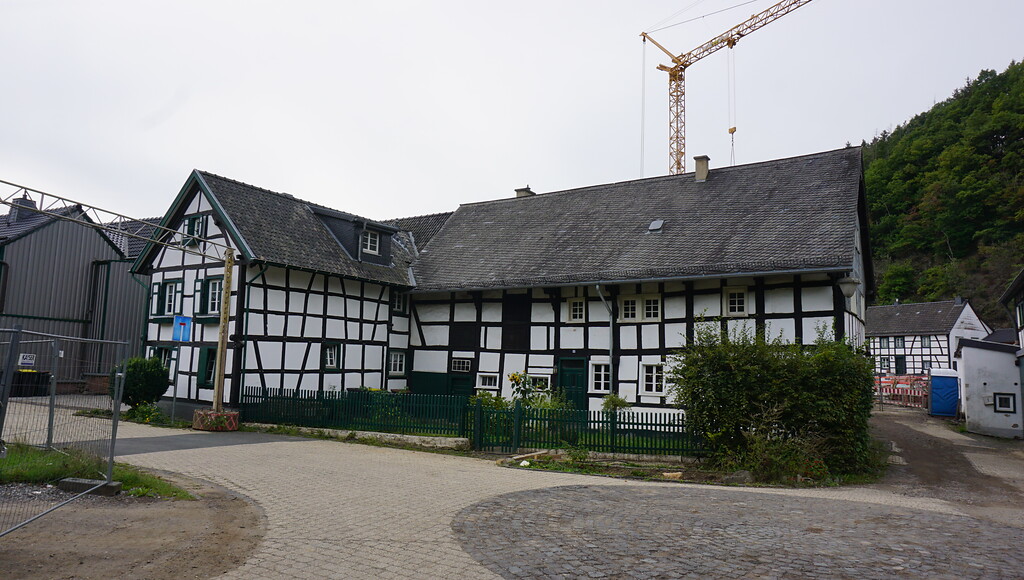 Hellenthal, Denkmalbereich Oberhausen (2022). Fachwerkwinkelhof