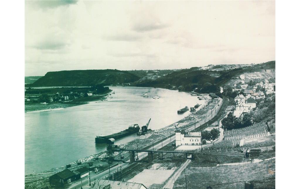 Blick auf die Verladestelle Wallen am Rhein (1950er Jahre).