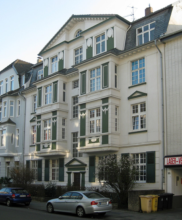 Wohnhaus Haydnstraße 49 in der Bonner Weststadt (2012).