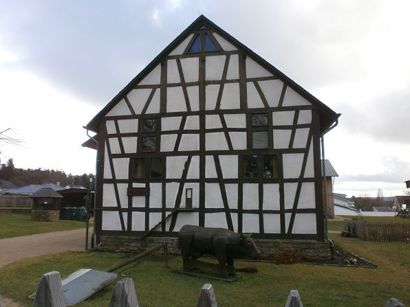 Hauptgebäude des Agrarhistorischen Museums in Emmelshausen (2014)
