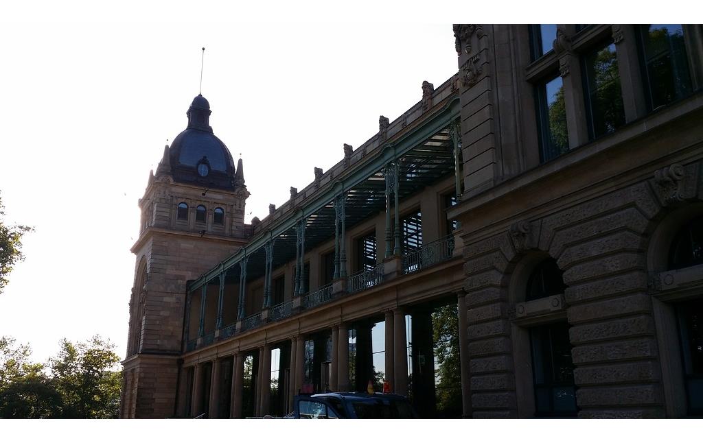 Ansicht der historischen Stadthalle Wuppertal (2015).