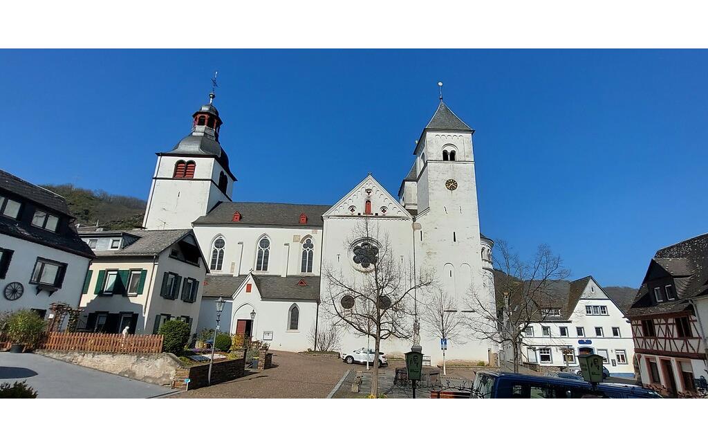 Die einstige Stiftskirche Sankt Castor und heutige Pfarrkirche von Karden (2022).