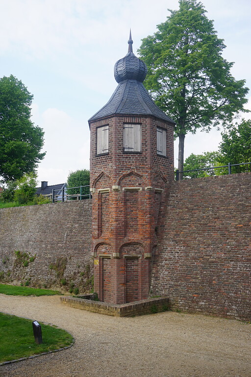 Rees, Wächterturm an der Stadtmauer (2019)