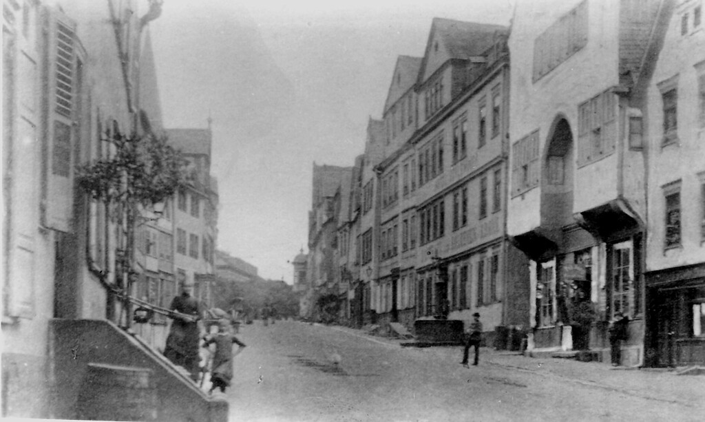 Historische Fotografie der Kirchstraße in Montabaur (um 1890)