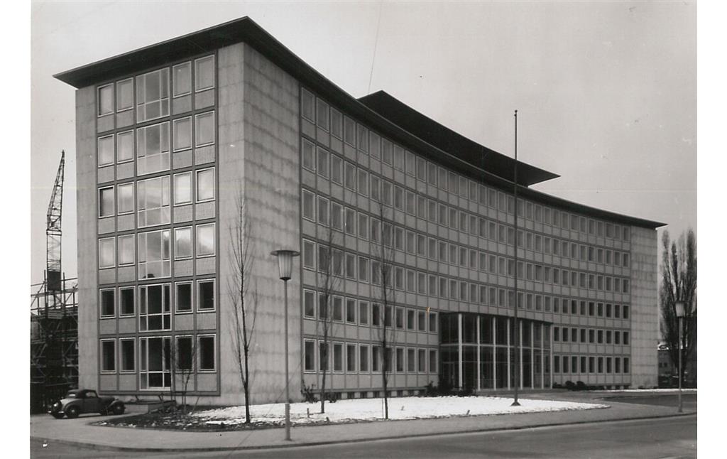 Verwaltungsgebäude Friedrich-Ebert-Straße 14 Neustadt