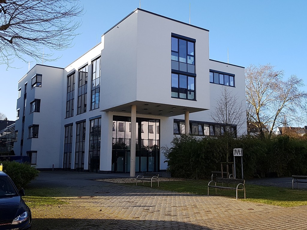 M-Gebäude des Campus Koblenz der Universität Koblenz-Landau (2017).