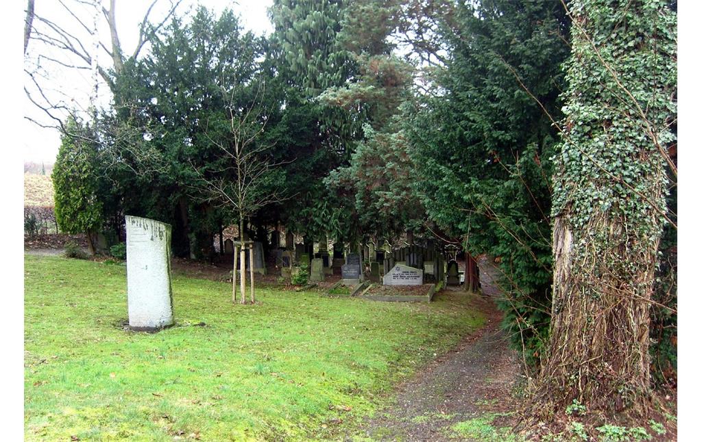 Jüdischer Friedhof Hermann-Levy-Straße in Hennef-Geistingen, Gedenkstein (2013)