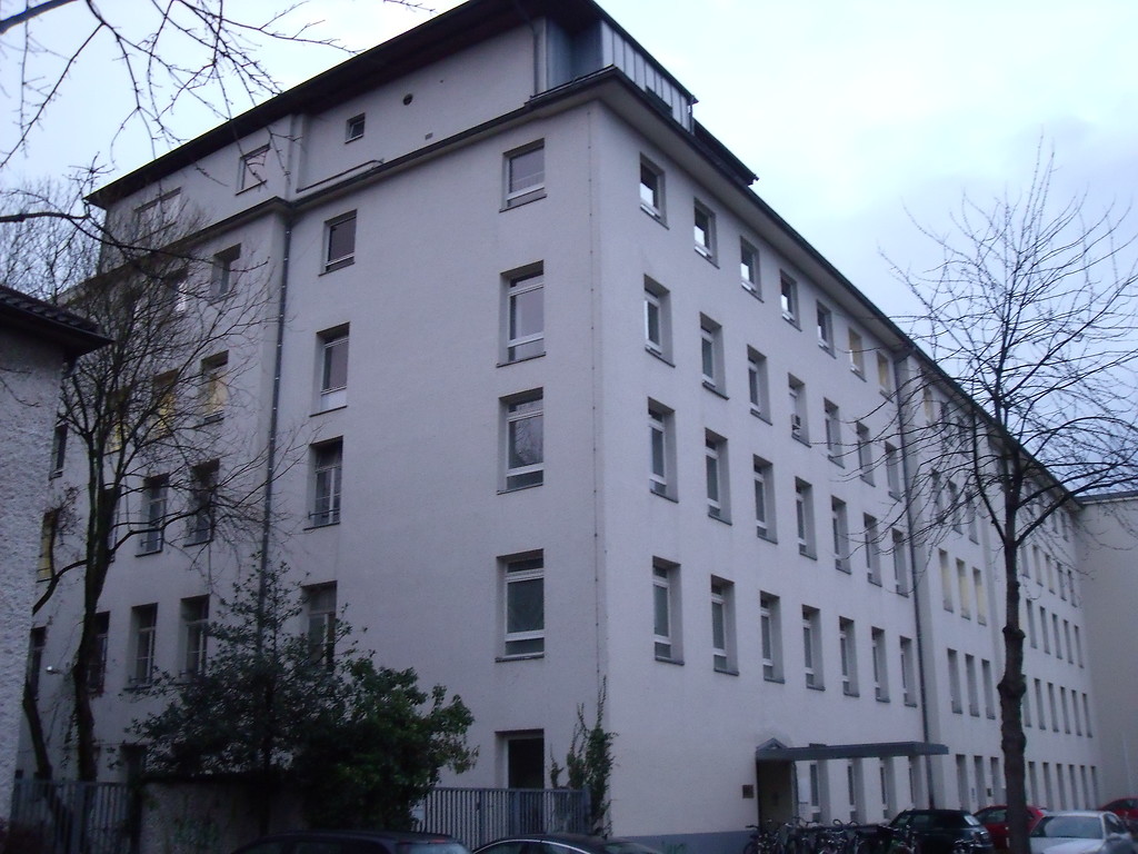 Nordost-Ansicht des ehemaligen Werkes der Firma Soennecken in Bonn (2012).