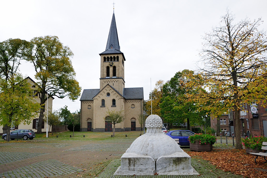 Pfarrkirche Sankt Odilia in Dormagen-Gohr (2014)