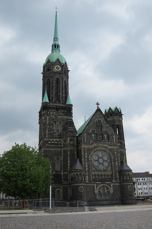 Die evangelische Hauptkirche Rheydt am Marktplatz in Mönchengladbach-Rheydt (2014).