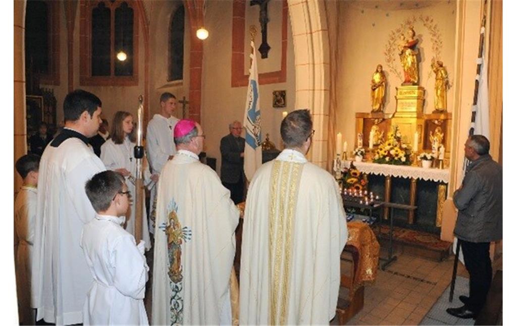 Abschluss-Wallfahrt mit Weihbischof Brahm am 8. Oktober 2019 in der Kirche Maria Geburt in Berglicht (2009)