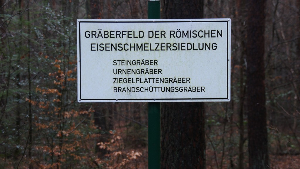 Gräberfeld An den Maaren in Ahrweiler (2015), Hinweisschild.