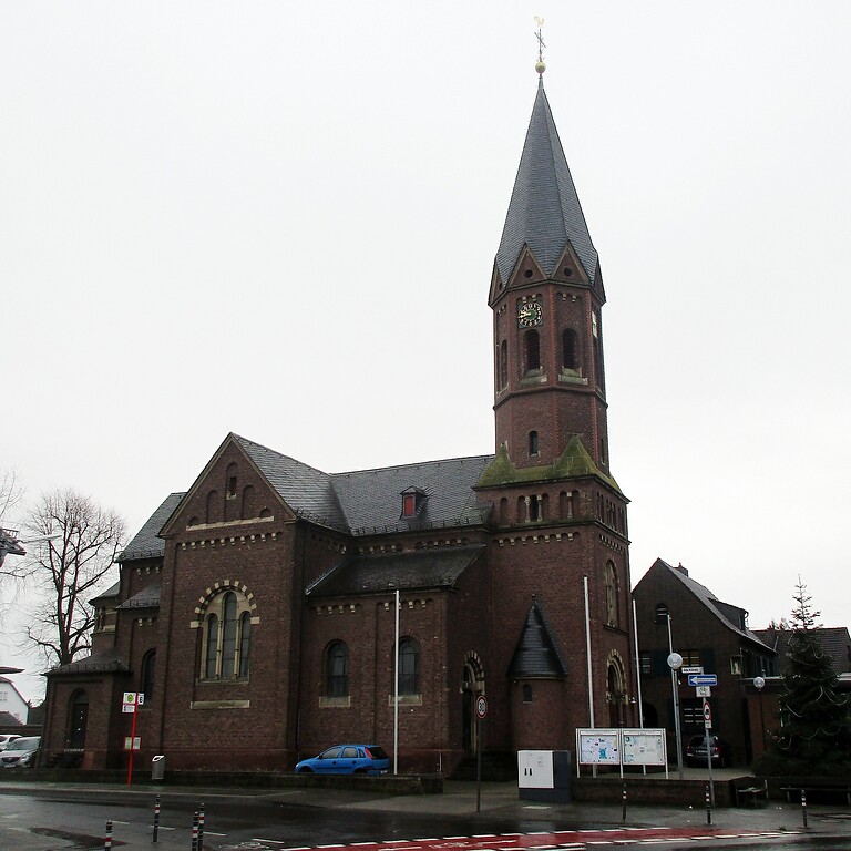 Blick auf die Pfarrkirche St. Blasius im Ortskern von Köln-Meschenich (2021).