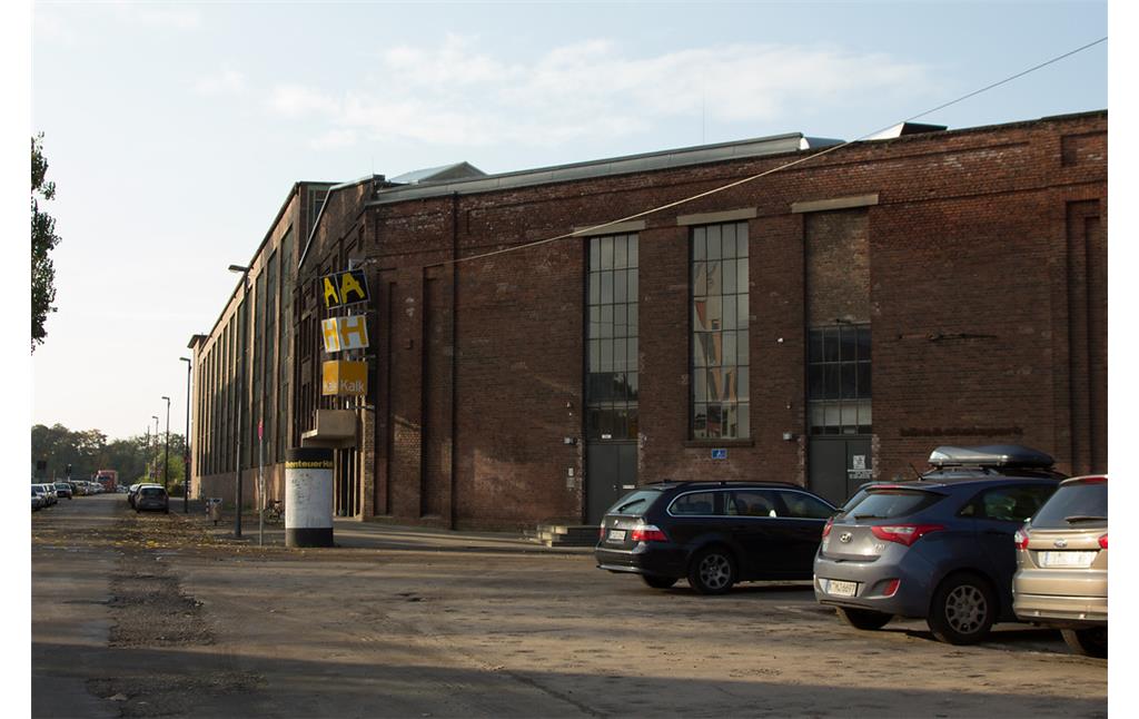 Ehemalige Industriehalle der Klöckner-Humboldt-Deutz AG aus dem 19. Jahrhundert in Köln-Kalk (2013).