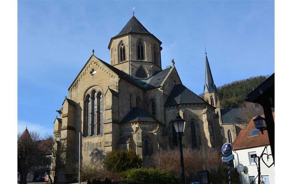 Evangelische Pfarrkirche in Offenbach am Glan, Chor mit drei Apsiden (2019)