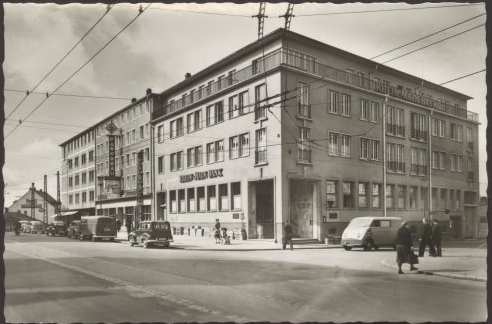 Historische Fotografie des späteren Geschäftshauses der Bank Schneider & Cie. in Pirmasens (1960er Jahre)