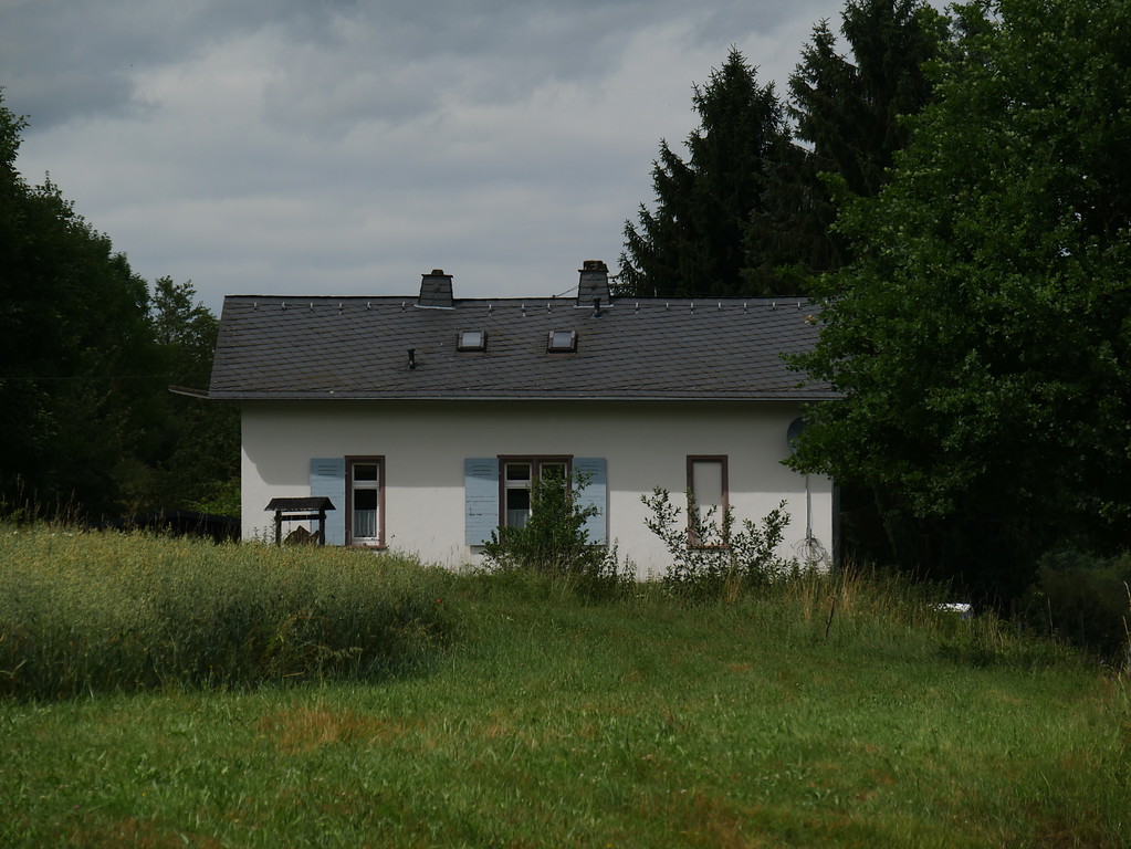 Südseitde des Schleusenwärterhauses der Schleuse Fürfurt bei Villmar (2017)