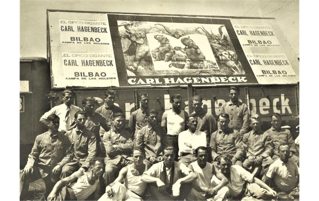 Musikanten - viele davon aus der Westpfalz - beim Zirkus Carl Hagenbeck in Bilbao (1960er Jahre)
