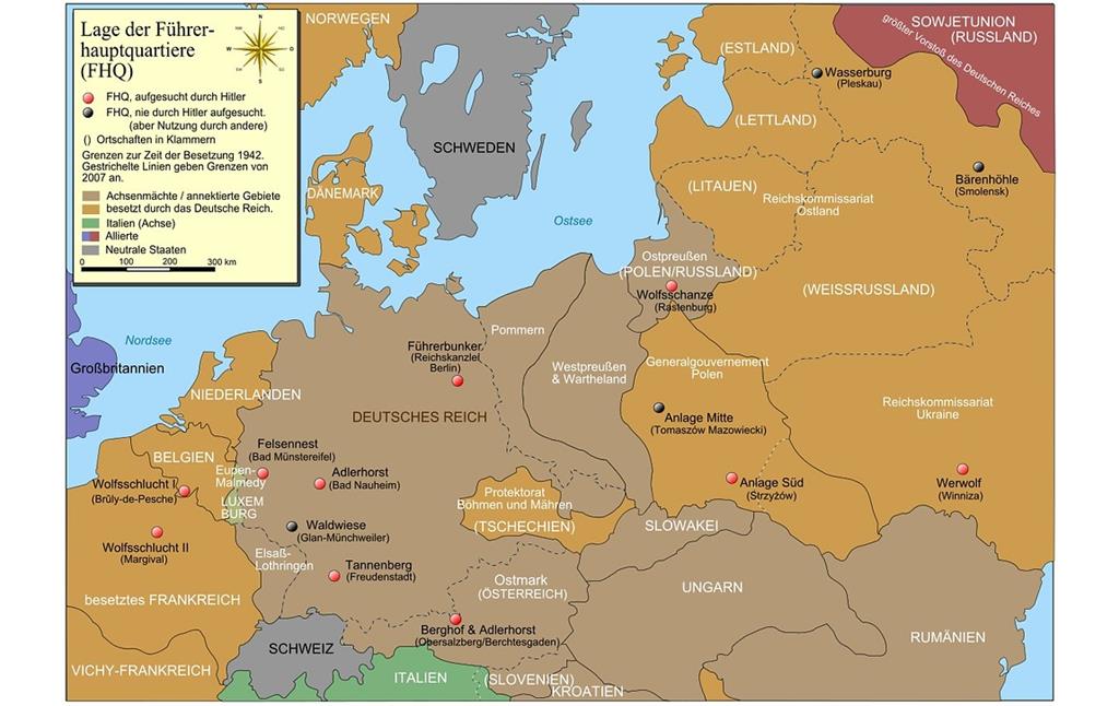 Thematische Karte zum Zweiten Weltkrieg 1939-1945, eingezeichnet sind die Lagen der verschiedenen Führerhauptquartiere (FHQ) (2013).