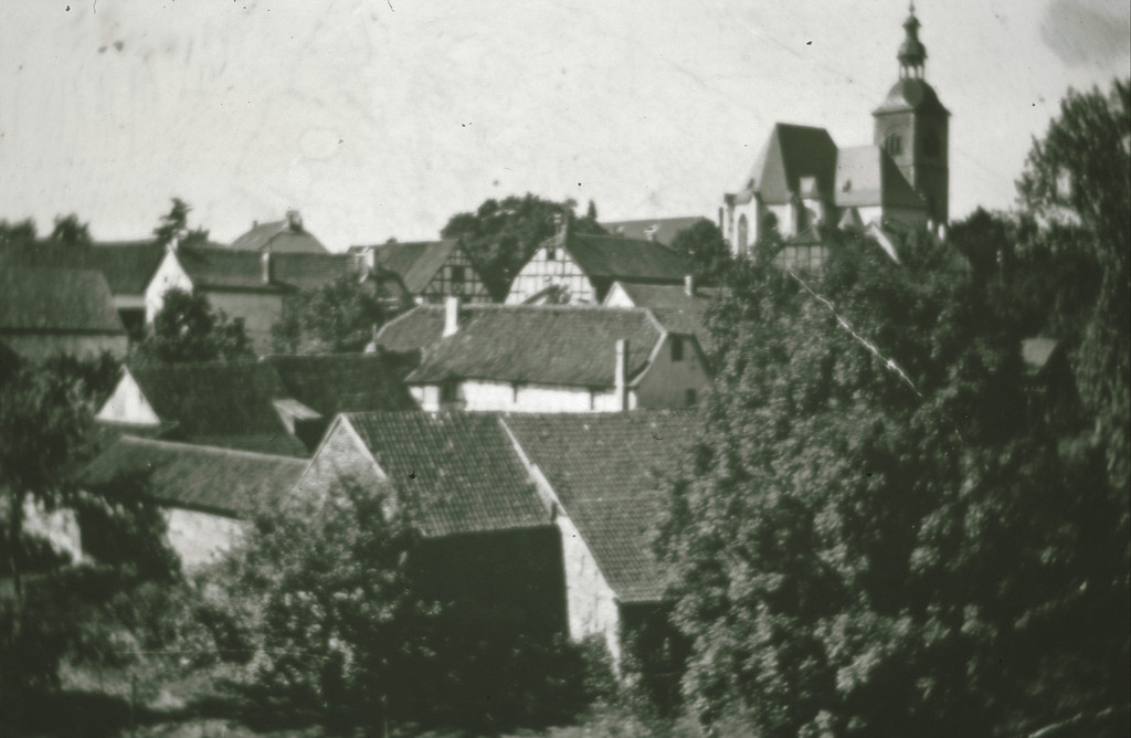 Historische Aufnahme (vor 1950) des Ortsbilds von Vilich, Blick von Nordosten