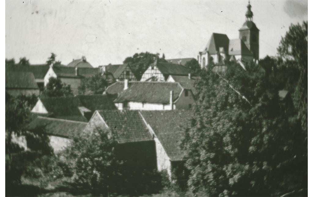 Historische Aufnahme (vor 1950) des Ortsbilds von Vilich, Blick von Nordosten
