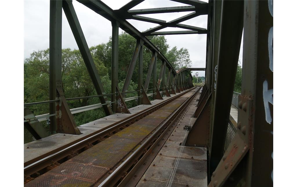 Eisenbahnbrücke bei Limburg-Staffel (2017)