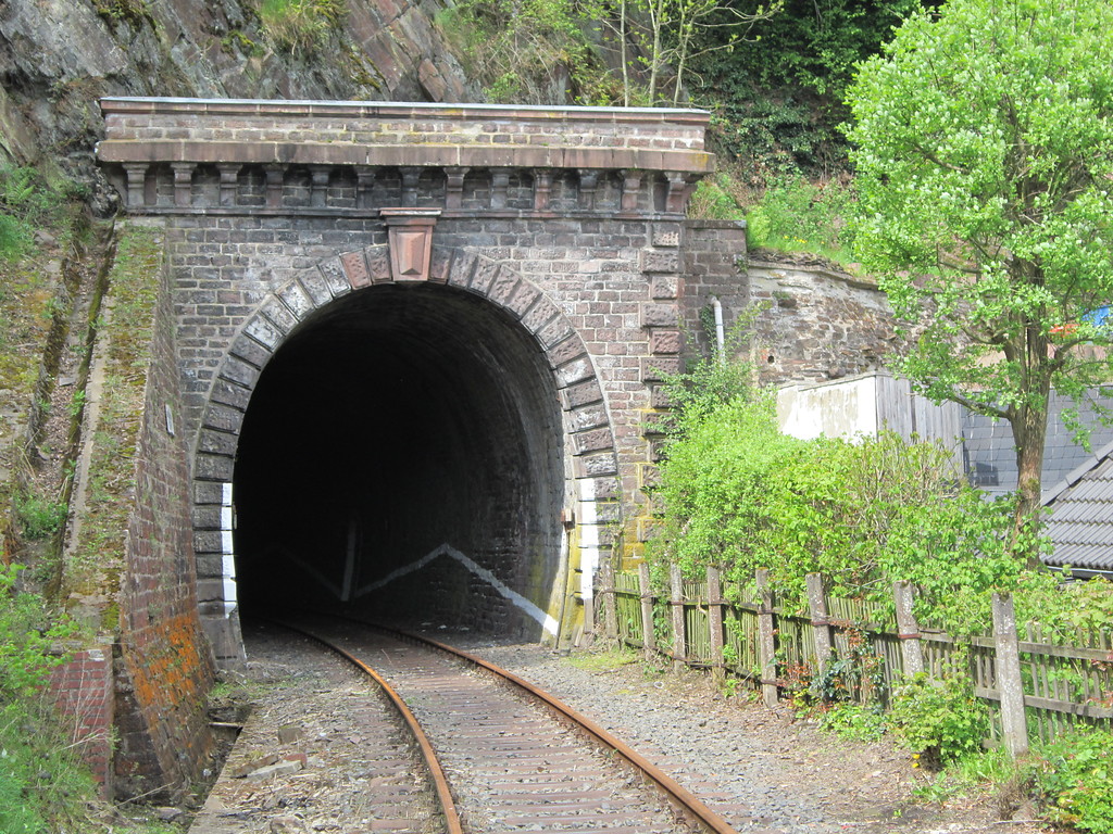 Tunnelportal Gemünder Tunnel (2012)