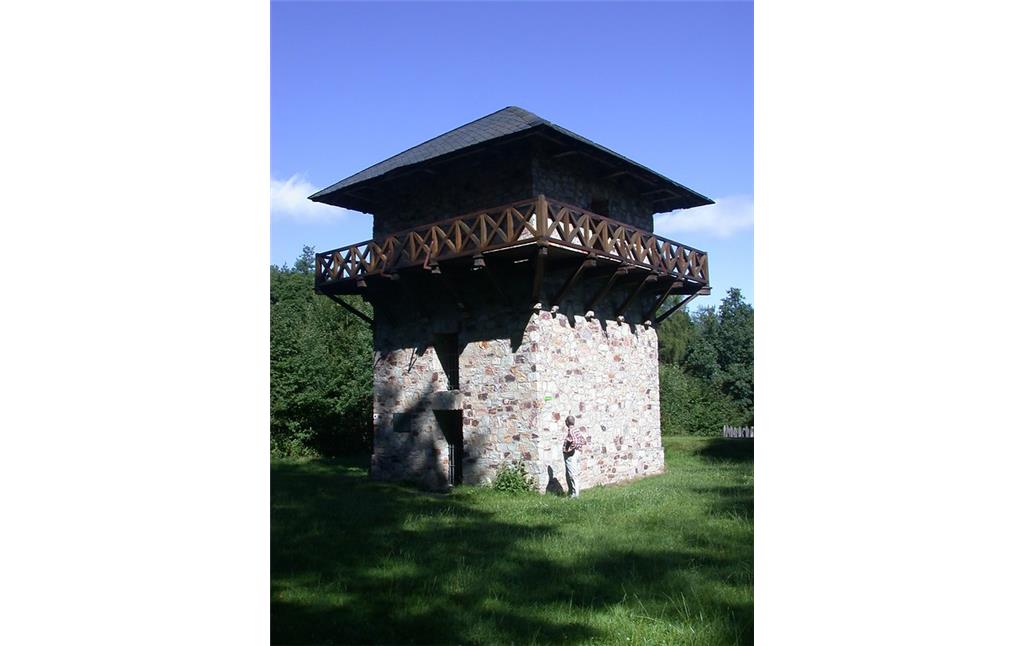 Rekonstruierter Wachtturm bei Taunusstein-Orlen (2000)
