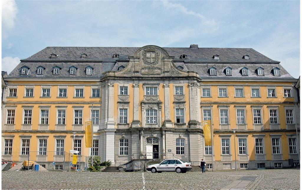 Das ehemalige Hauptgebäude der Abtei Werden, heute eines der Hauptgebäude der "Folkwanghochschule", der Folkwang Universität der Künste in Essen-Werden (2010).