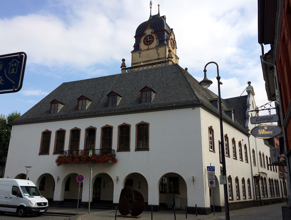 Das alte Rathaus in Euskirchen aus nordwestlicher Richtung (2014)