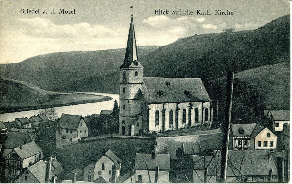 Historische Postkarte der Ortsgemeinde Briedel (gelaufen um 1935)