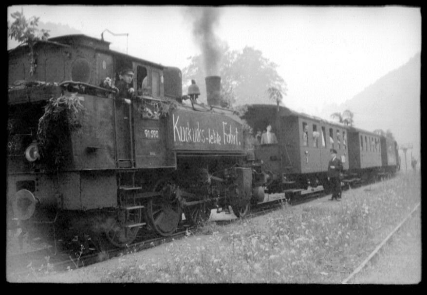 Letzter Personenzug mit Dampflokomotive (1954)