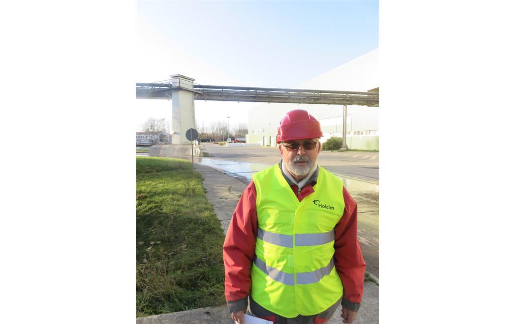 Willi Breiholz, ehemaliger Ingenieur des Werkes Lägerdorf, ist einer der besten Kenner der Geschichte von Werk und Breitenburger Schiffahrtskanal (2019).