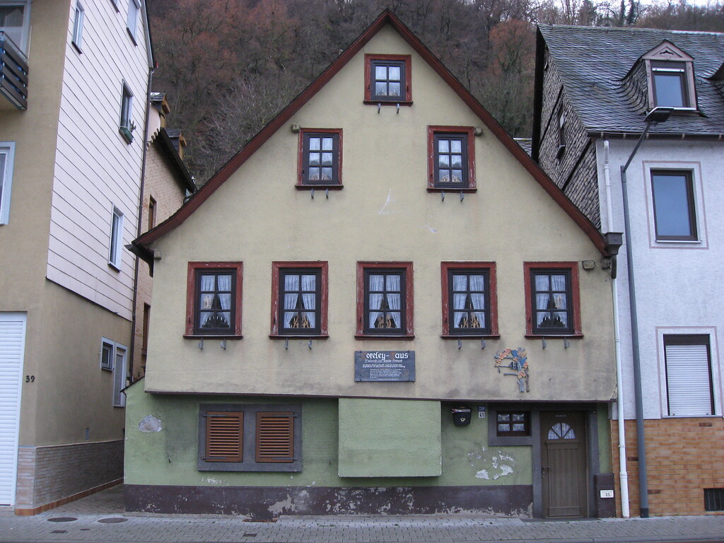 Loreleyhaus Sankt Goar (2015): Das ehemalige Fachwerkhaus aus dem 18. Jahrhundert ist heute verputzt.