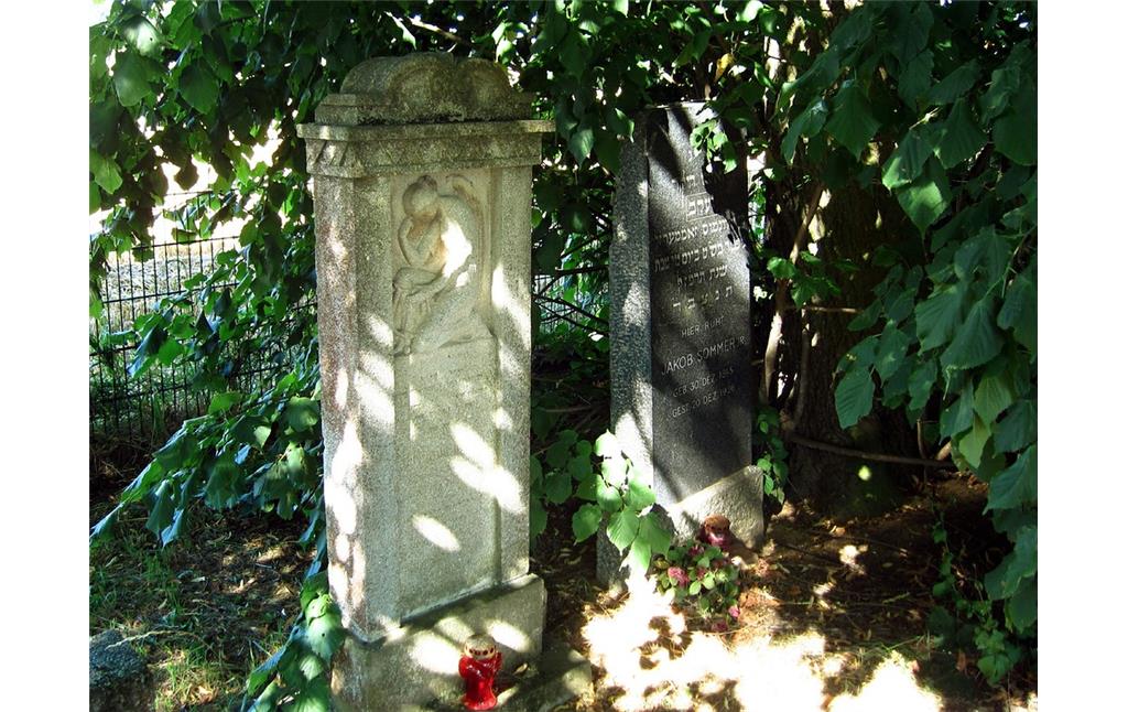 Jüdischer Friedhof in Kuchenheim (2012)
