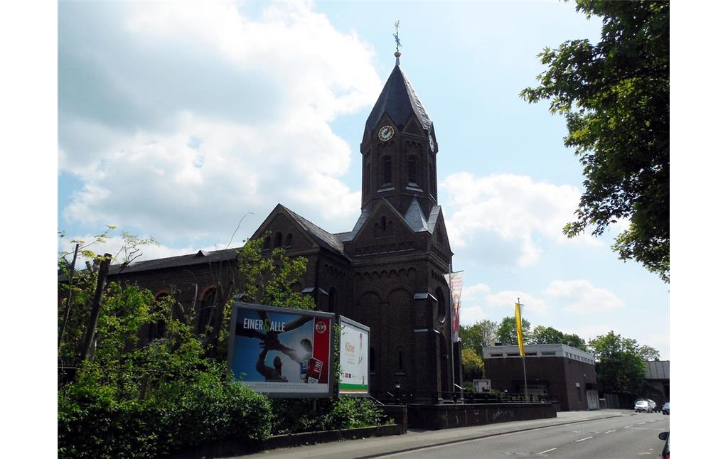 St. Cornelius Pfarrkirche in Köln-Heumar (2015)