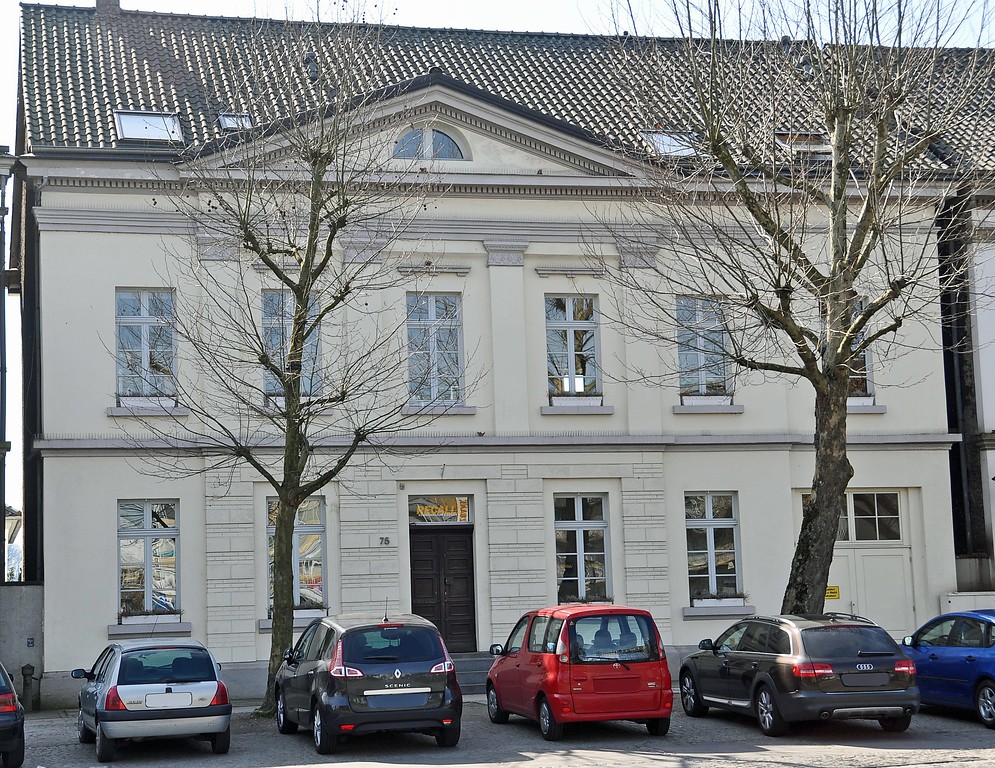 Wohnhaus Hauptstraße 75  in Essen Kettwig