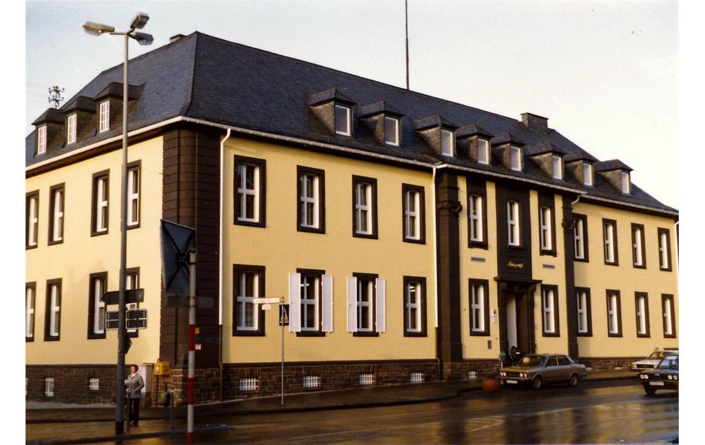 Historische Aufnahme des Amtsgerichts in Niederlahnstein (um 1981).