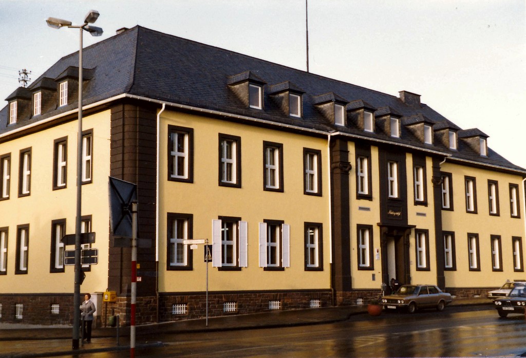 Historische Aufnahme des Amtsgerichts in Niederlahnstein (um 1981).