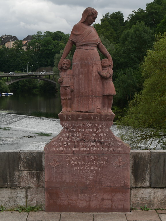 Mahnmal auf der Steinernen Brücke in Weilburg (2017)