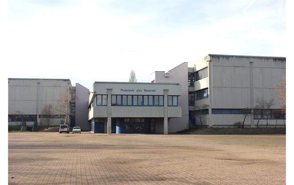 Georg-von-Neumayer-Realschule plus in Neustadt an der Weinstraße