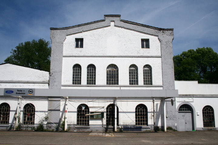 Die Papiermühle aus Richtung Hauser Ring (Mai 2011)