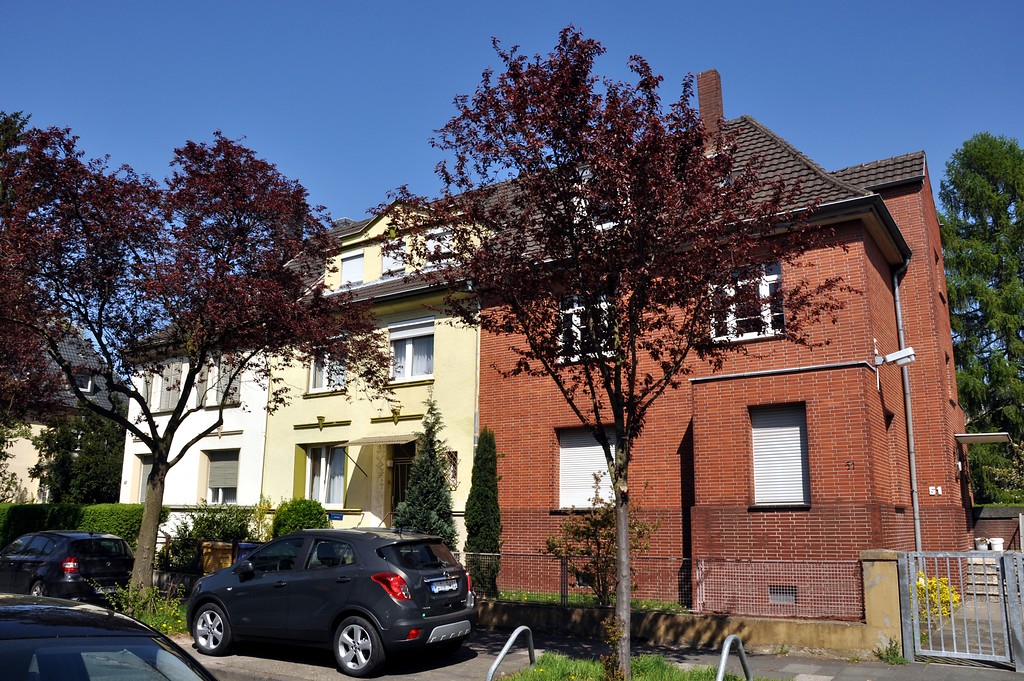 Wohnhäuser in der Eduard-Pflüger-Straße in Bonn (2015)